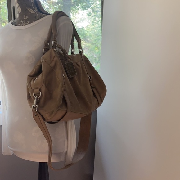 Marc by Marc Jacobs Dr Q Groovee Pleated Satchel - Picture 13 of 15